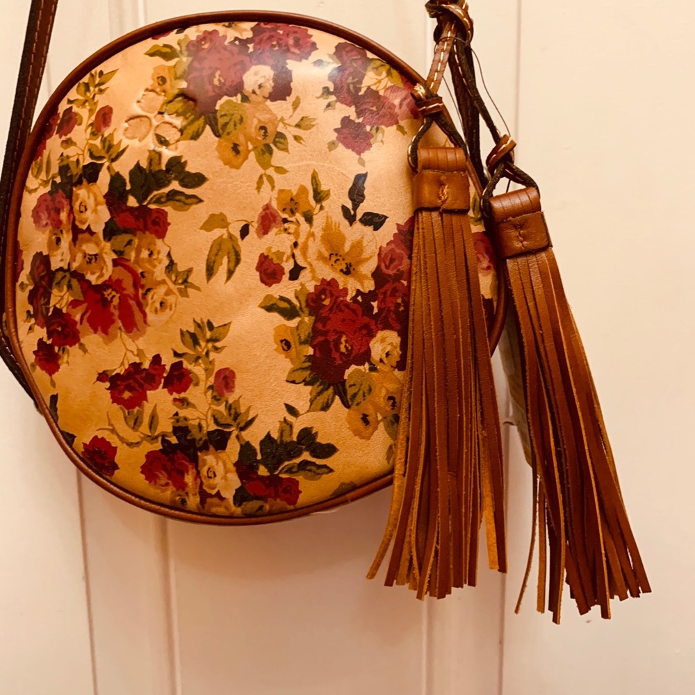 Patricia Nash Antique Rose Scafati Crossbody - Picture 3 of 6